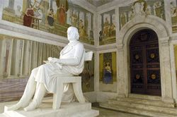Statua Luigi Poletti