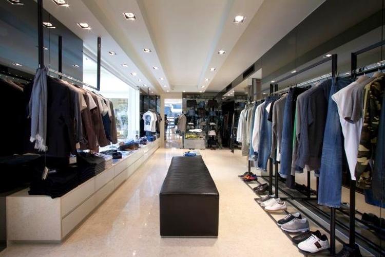 Antonia Boutique multibrand a Riccione